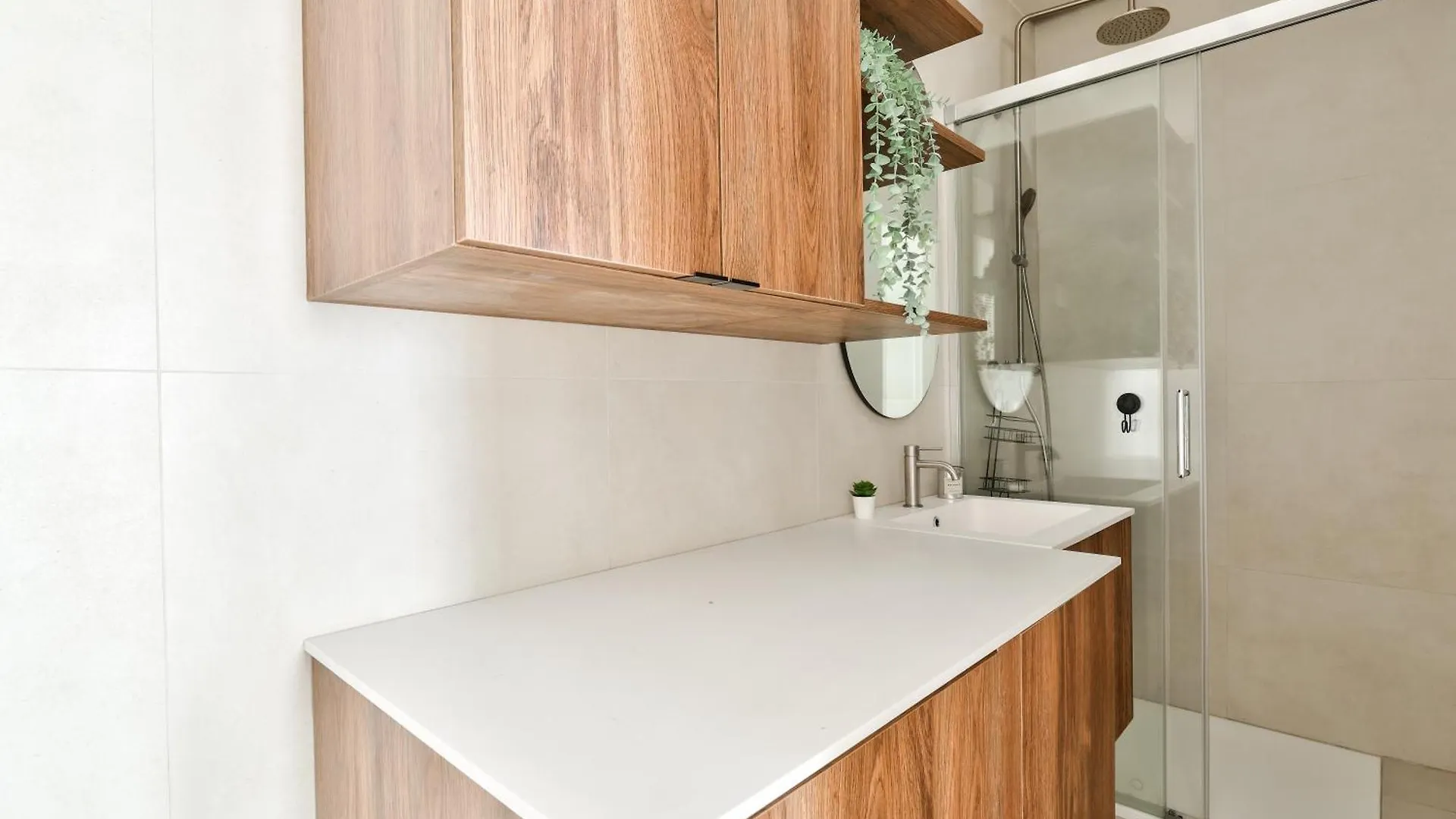 Aesthetic And Large T2 In The Edge Of Le Marais Apartment Paris